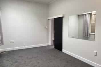 7 Carrington Street , Mount Cook