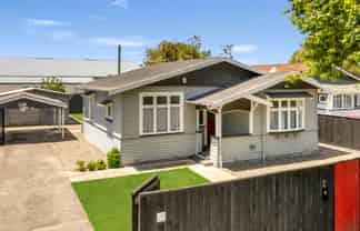 23 South Street, West End