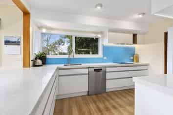 53 Jubilee Road, Khandallah