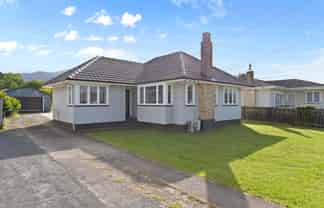 2 Clarke Avenue, Te Aroha