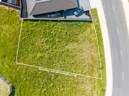 159 Karuhiruhi Street, Waikanae