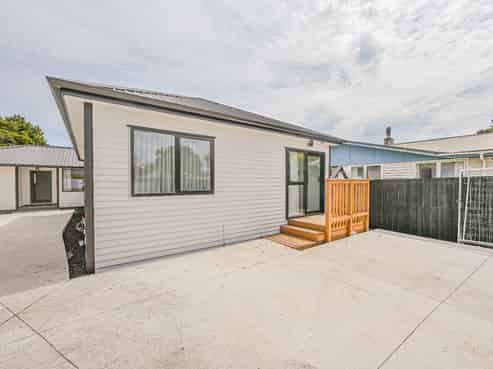 15A Mangos Place, Pakuranga