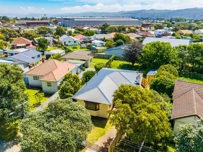 85 Riverside Drive, Waiwhetu