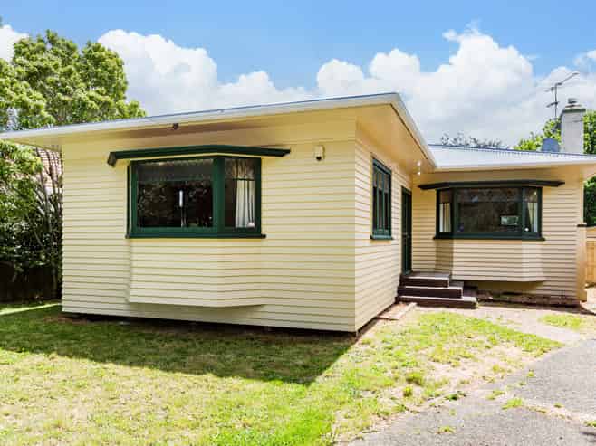85 Riverside Drive, Waiwhetu