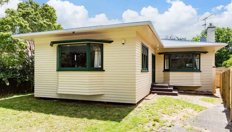 85 Riverside Drive, Waiwhetu