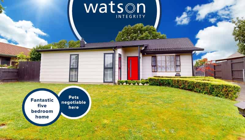 12 Grange Place, Milson