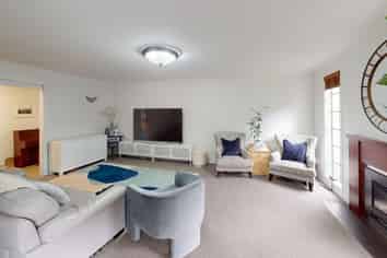 12 Grange Place, Milson