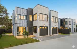 42d Church Road, Mangere Bridge