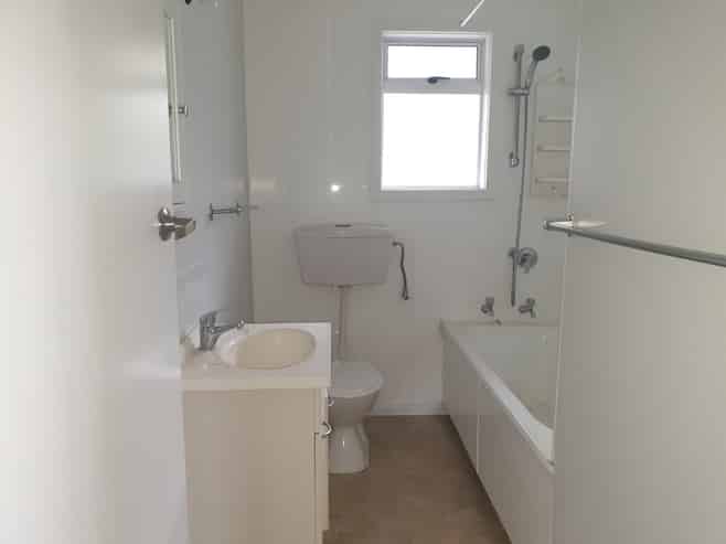 1/307 Lyndon Road West, Raureka