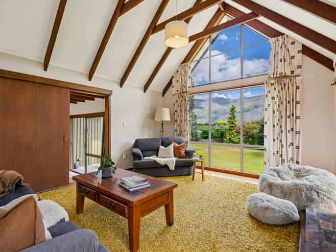 197 Beacon Point Road, Wanaka