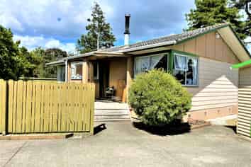 69 Chilcott Rd, Henderson