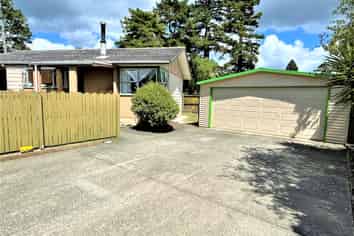 69 Chilcott Rd, Henderson