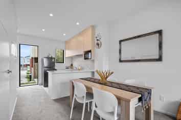 96E Walmsley Road, Favona