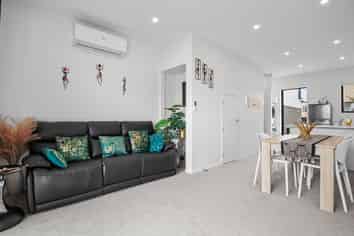 96E Walmsley Road, Favona