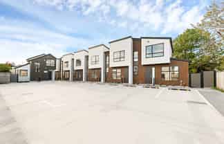 2,3,12,15/85 Cascades Road, Pakuranga Heights