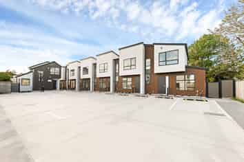 2,3,12,15/85 Cascades Road, Pakuranga Heights