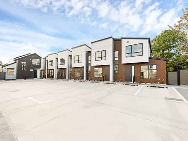 2,3,12,15/85 Cascades Road, Pakuranga Heights