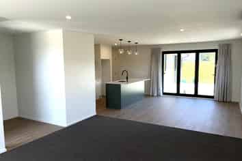 7 Henshaw Street, Woodend