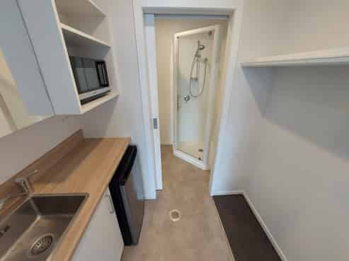 1C/4 Hammond Street, Hamilton Central