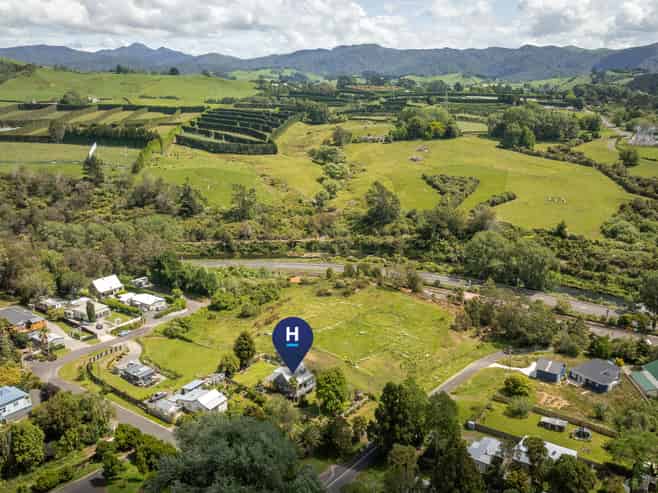 13 Cadman Street, Waikino