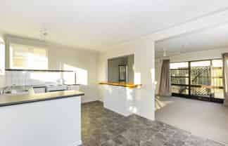 190 Solar Road, Glen Eden