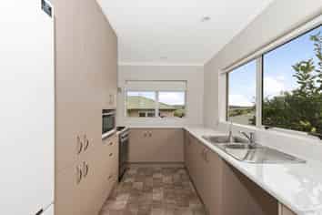 41/8 Village Place, Tuakau