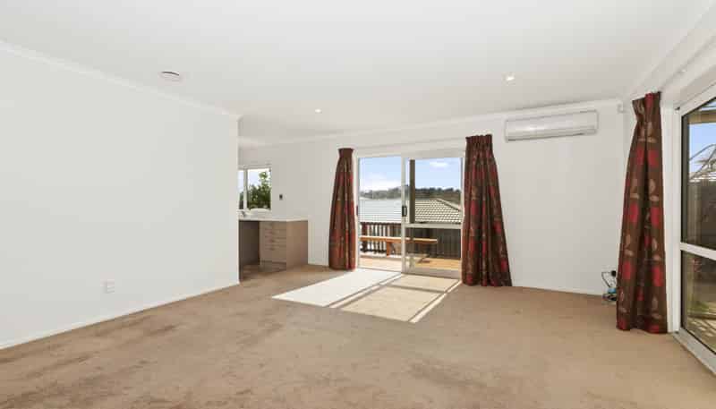 41/8 Village Place, Tuakau