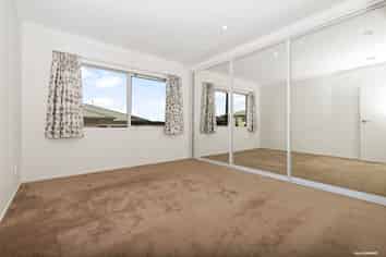 41/8 Village Place, Tuakau