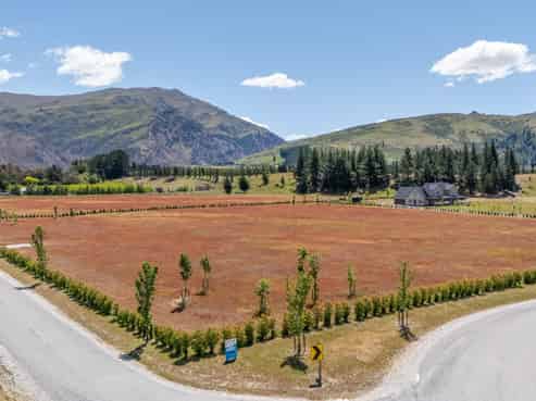 8 Mason Lane, Cromwell