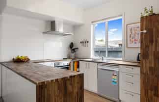 10 Burwood Road, Burwood