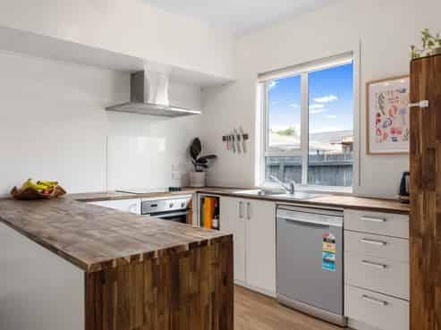 10 Burwood Road, Burwood