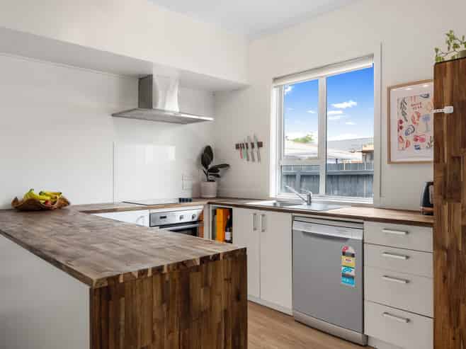 10 Burwood Road, Burwood