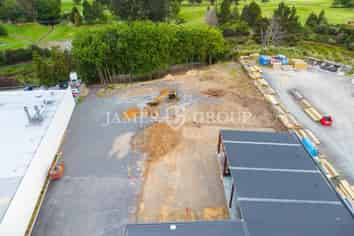 Sought-After & Secure 2,600m² Yard in Pakuranga