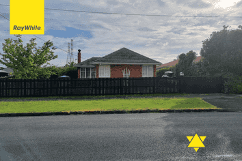 111 Flanshaw Road, Te Atatu South