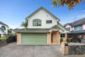 16A Taramea Street, Avondale