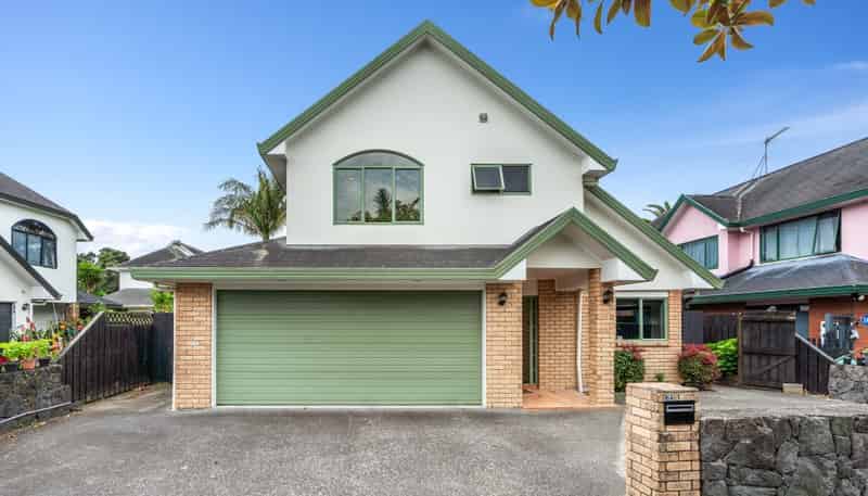 16A Taramea Street, Avondale