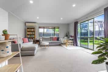 16A Taramea Street, Avondale