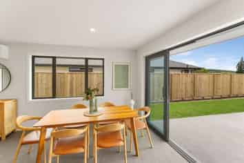 11 Ara o Paki Paki, WAKEFIELD