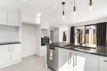 3/109  Point Chevalier Road, Point Chevalier