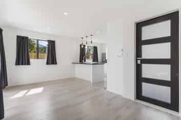 3/109  Point Chevalier Road, Point Chevalier