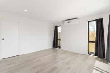 3/109  Point Chevalier Road, Point Chevalier