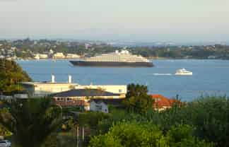 26 Coates Avenue, Orakei