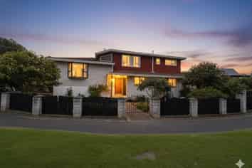 1 Lakewood Drive, Burwood