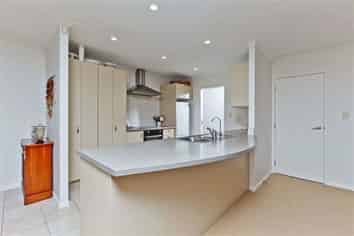 2/14  Milton Rd, Orewa