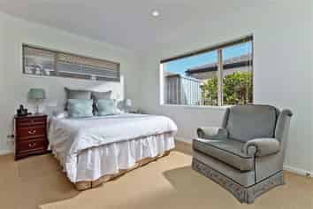 2/14  Milton Rd, Orewa