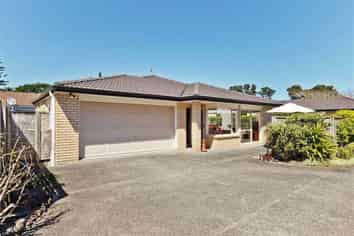 2/14  Milton Rd, Orewa