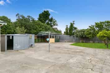 4 Bright Crescent, Maraenui