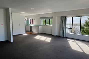 11/28 Hobson Street, Thorndon