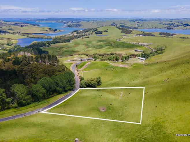 6 Hinamoki Drive, Kaiwaka