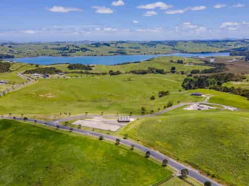 6 Hinamoki Drive, Kaiwaka